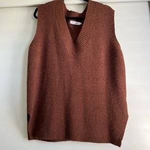 Oversized sweater vest